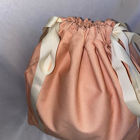 Gucci Drawstring Ribbon Bag - Picture 5 of 8